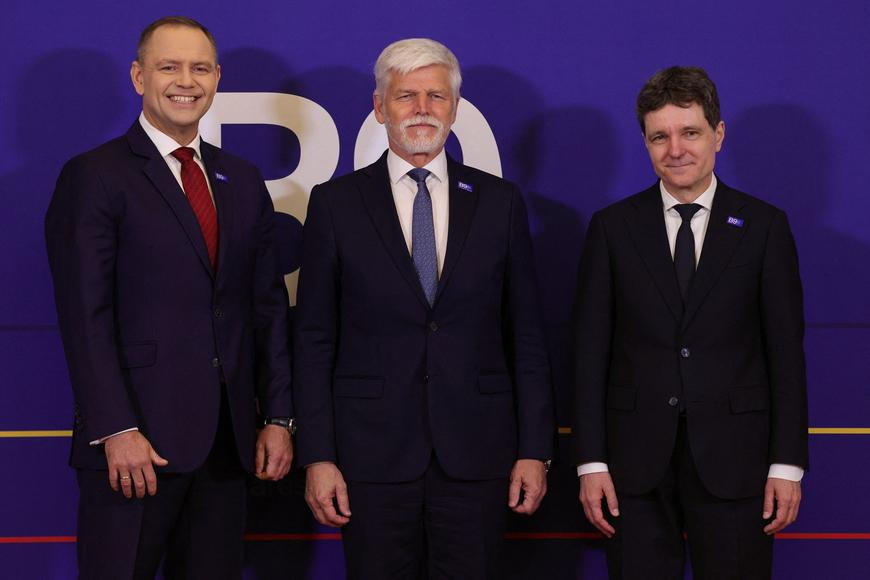 Východní křídlo NATO musí posílit protivzdušnou obranu, shodli se evropští lídři Východní křídlo NATO musí posílit protivzdušnou obranu, shodli se evropští lídři