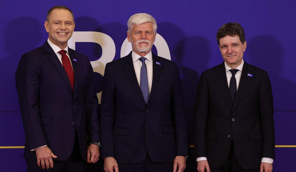 Český prezident Petr Pavel, polský prezident Karol Nawrocki a rumunský prezident Nicușor Dan.