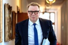 „Chci během tří let vytvořit akční jednotku, která bude po celé republice. Řekněme třeba sto lidí, kteří to budou kontrolovat,“ řekl Aktuálně.cz ministr práce a sociálních věcí Aleš Juchelka (ANO), který chce „zatočit“ se zneužíváním sociálních dávek.