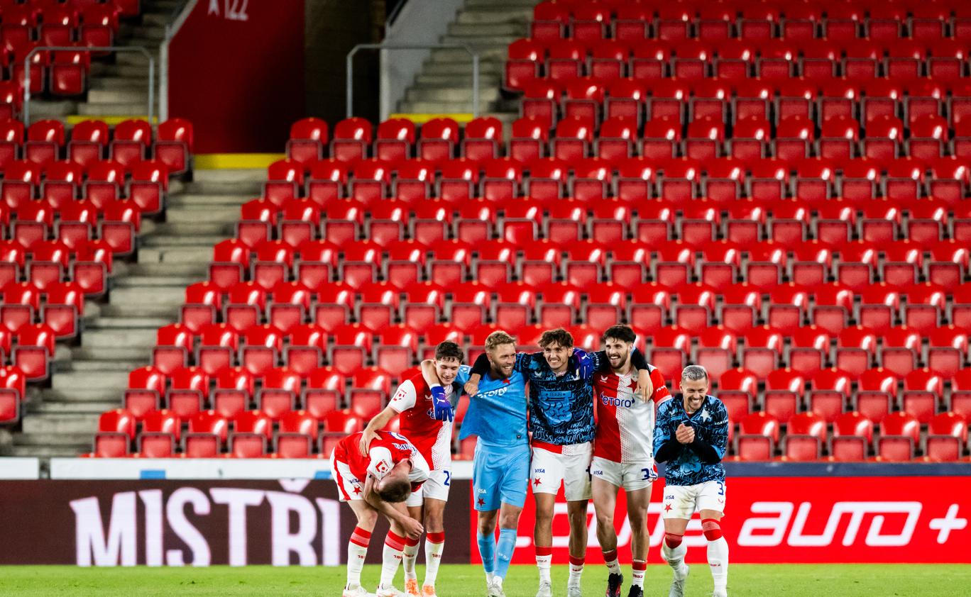 hráči SK Slavia Praha, fotbalisté, sportovci