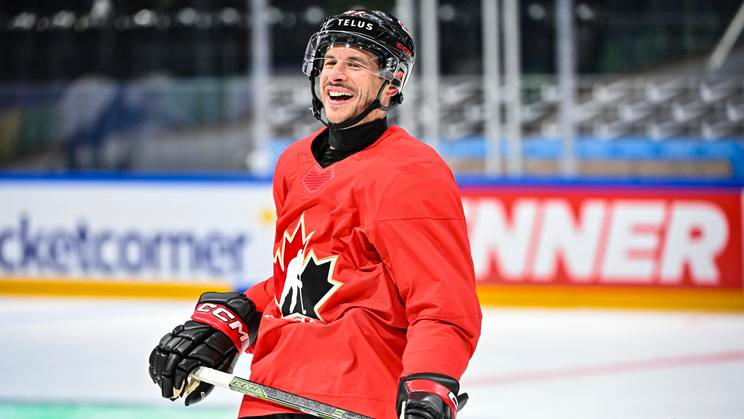 Sidney Crosby při tréninku na mistrovství světa 2026