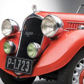 Lehký a spolehlivý model Popular Sport zvládl náročnou trasu přes zasněžené horské průsmyky i extrémní počasí, které tehdejší Rallye Monte Carlo pravidelně provázelo. Vůz poháněl čtyřválcový motor o objemu 1386 cm³ a díky nízké hmotnosti dokázal držet krok s mnohem výkonnějšími soupeři. Dodnes patří tento výsledek mezi nejlegendárnější v historii značky Škoda.