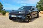 Porsche Cayenne je v nové generaci už jen elektromobilem. Vyzkoušeli jsme, jak jezdí.