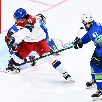 Matyáš Melovský a Jan Čosič v zápase MS 2026 Česko - Slovinsko