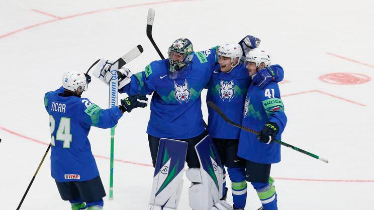 Radost Slovinců v zápase s Českem na MS v hokeji 2026