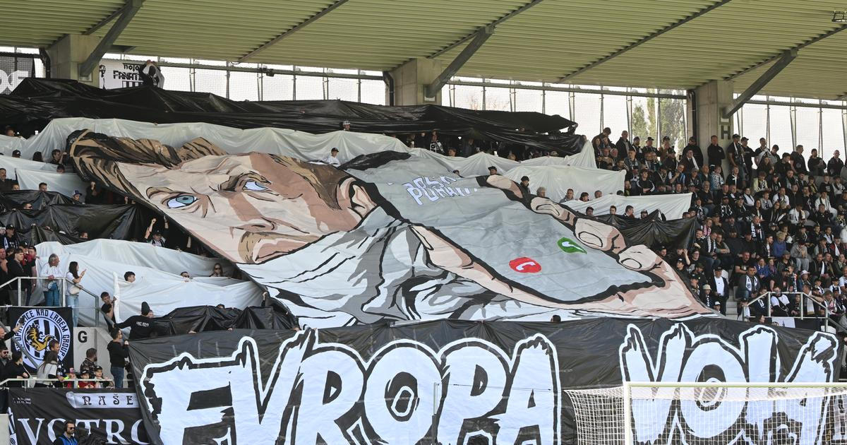 Hradcem otřásá fotbalová euforie. Votroci nadělili trojku Slavii a po 30 letech jsou v Evropě
