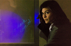 Audrey Tautou jako francouzská kryptoložka Sophie Neveu ve filmu Šifra mistra Leonarda (2006).