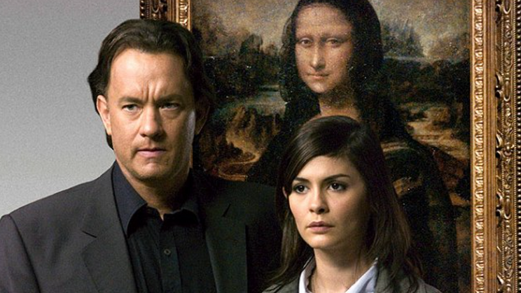 Tom Hanks v roli odborníka na symboly Roberta Langdona a Audrey Tautou jako francouzská kryptoložka Sophie Neveu ve filmu Šifra mistra Leonarda (2006).