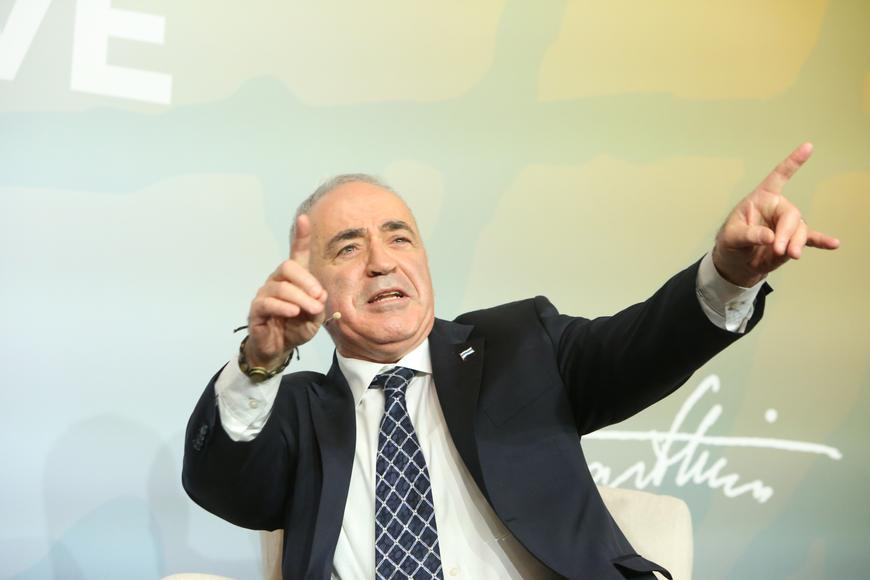 „Prohra Ruska je jediná šance.“ Kasparov řekl, jak zastavit Putina