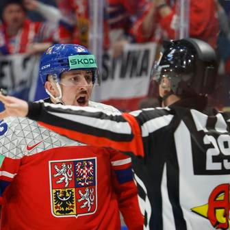 Jiří Černoch po neuznaném gólu v zápase MS 2026 Česko - Švédsko