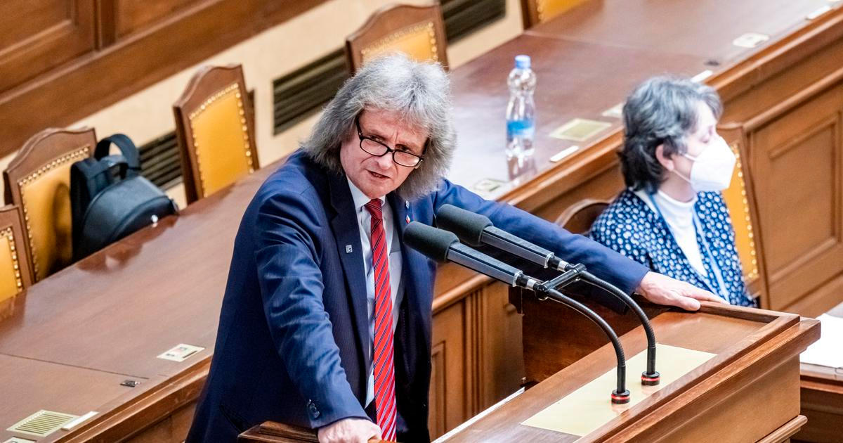 Soud opět zamítl Ševčíkovu žalobu. Odvolání z funkce děkana je pravomocné