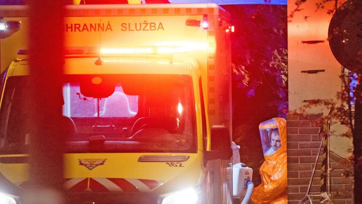 U.S. doctor who is being transferred from Uganda after he came into contact with a patient infected with Ebola, arrives at the Faculty Hospital Bulovka