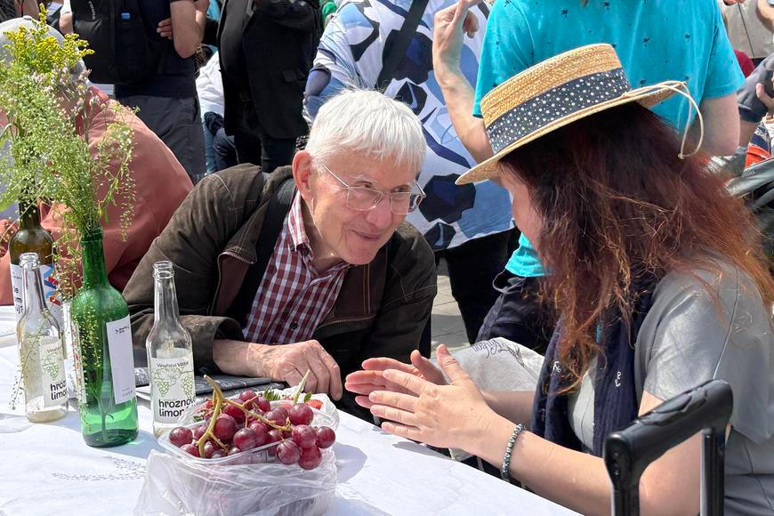 Komentář: Příležitost osvobodit se od kletby války a odsunu