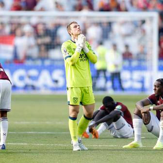 Premier League - West Ham United v Leeds United