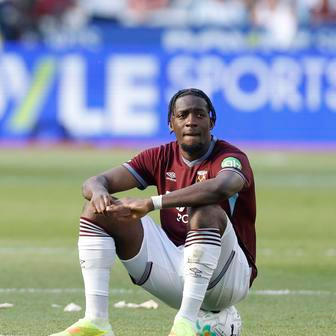 Premier League - West Ham United v Leeds United