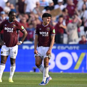Premier League - West Ham United v Leeds United