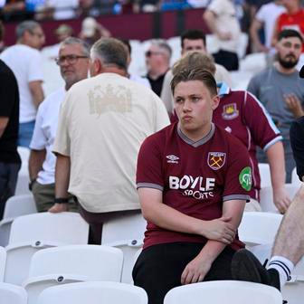 Premier League - West Ham United v Leeds United