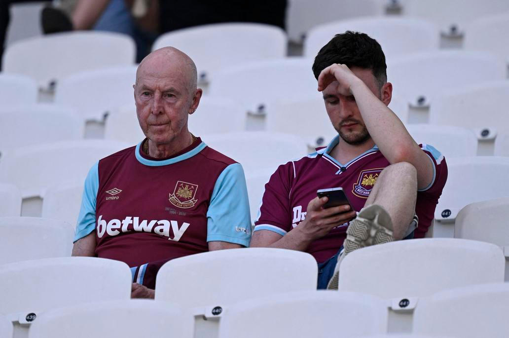 Premier League - West Ham United v Leeds United