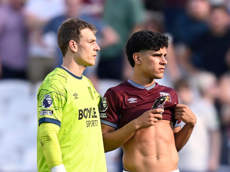 Premier League - West Ham United v Leeds United