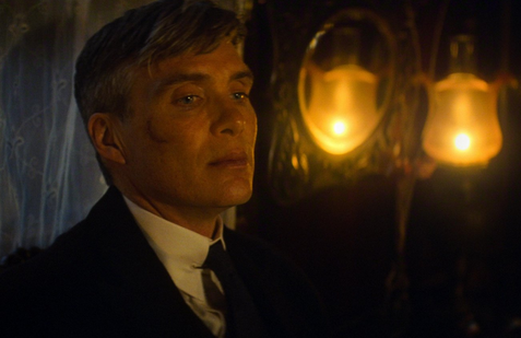 Cillian Murphy jako Tommy Shelby ve filmu Gangy z Birminghamu: Nesmrtelný muž (2026).