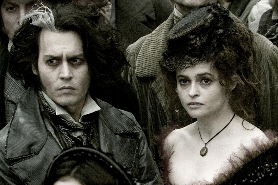 Johnny Depp a Helena Bonhamová Carterová ve filmu Tima Burtona Sweeney Todd: Ďábelský holič z Fleet Street (2007).