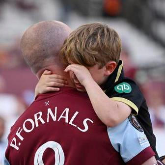 Premier League - West Ham United v Leeds United