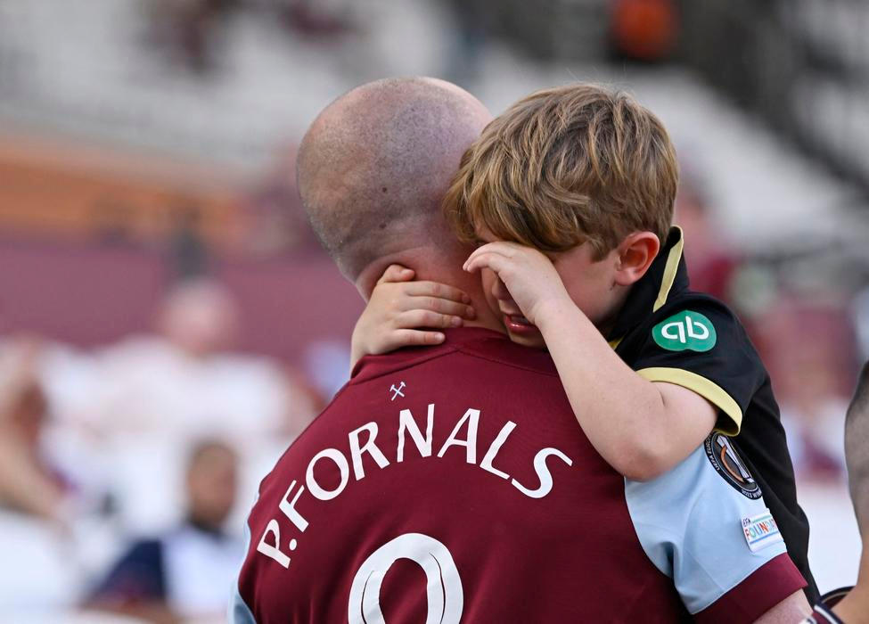 Premier League - West Ham United v Leeds United