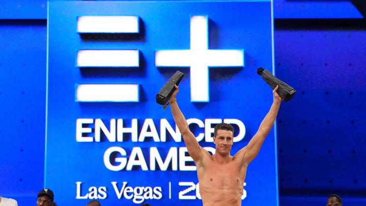 Enhanced Games 2026 - Kristian Gkolomeev překonal světový rekord na 50 metrů volným stylem.