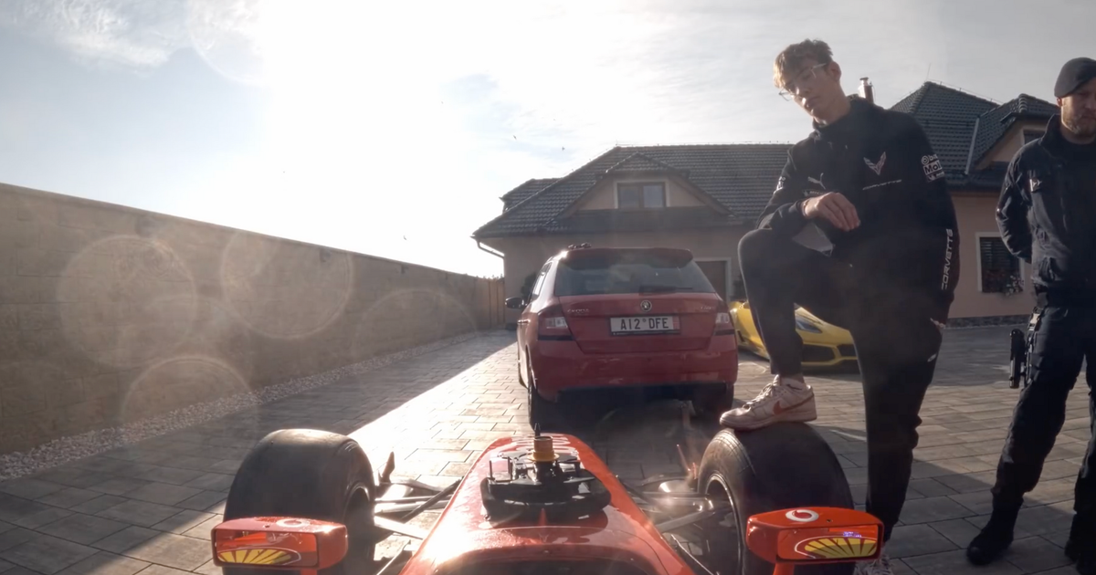 Trest pro formulového fantoma neplatí. V rozhodnutí jsou nedostatky, řekl úřad