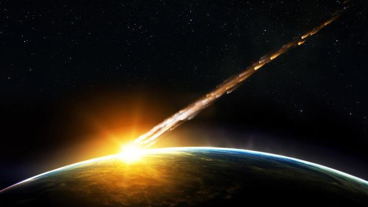 Comet,,Asteroid,,Meteorite,Flying,To,The,Planet,Earth.,Glowing,Asteroid