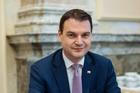 „Historie nás učí, že velké konflikty nezačínají jen agresí. Začínají také chybným odhadem, ztrátou komunikace a přesvědčením, že ostatním už není třeba naslouchat,“ uvedl český ministr Petr Macinka (na archivním snímku) ve svém úterním projevu na zasedání Rady bezpečnosti OSN. 