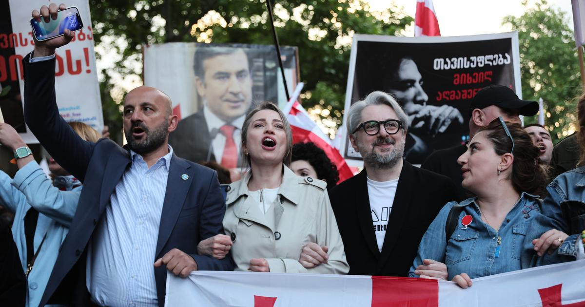 Den nezávislosti oslavili Gruzínci masivními protesty proti vládě