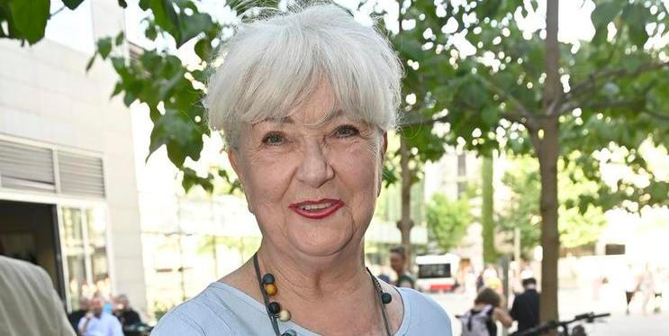 Carmen Mayerová