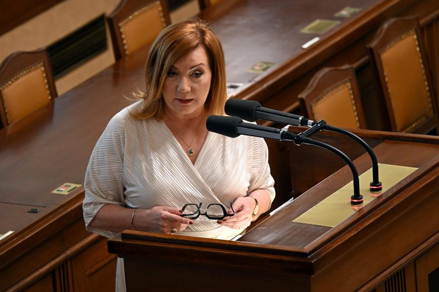 Další zásah do Fialova balíčku: penzisté budou moci ukončit spoření bez sankcí