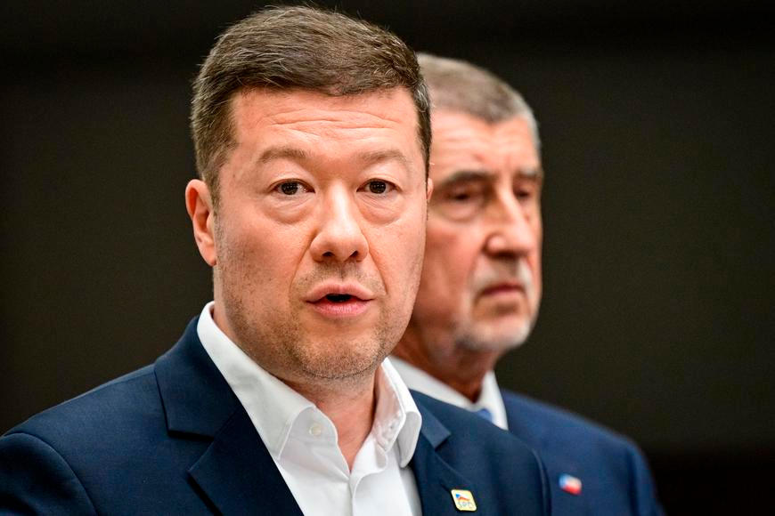 Okamura vytáčí Babiše. Ve vládě to vře, nevraživost začala už v boji o Hrad
