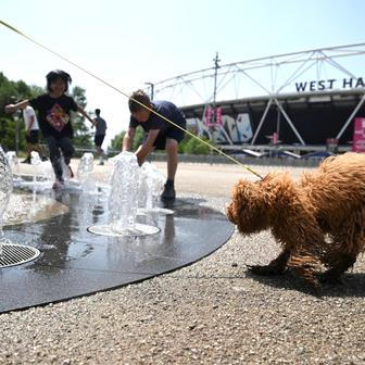 Hot weather in London