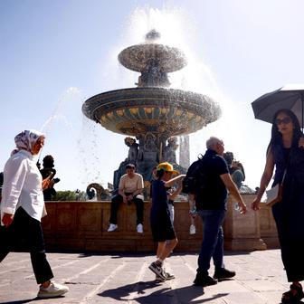 Heatwave persists in Paris