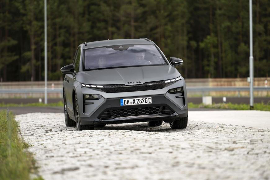 Prodej elektromobilů má v Česku nový rekord. Škoda Auto dál prohlubuje tržní propast