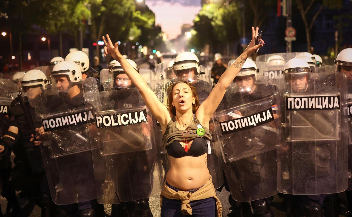 APTOPIX Serbia Protest