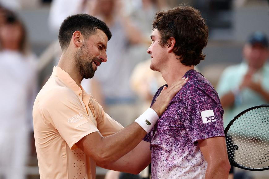 Sen o titulu číslo 25 je pryč. Djokovič padl v tuhé bitvě s brazilským teenagerem