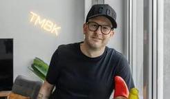 Proměna pracovny TMBK: Kreativní koutek, kde se rodí humor a nápady