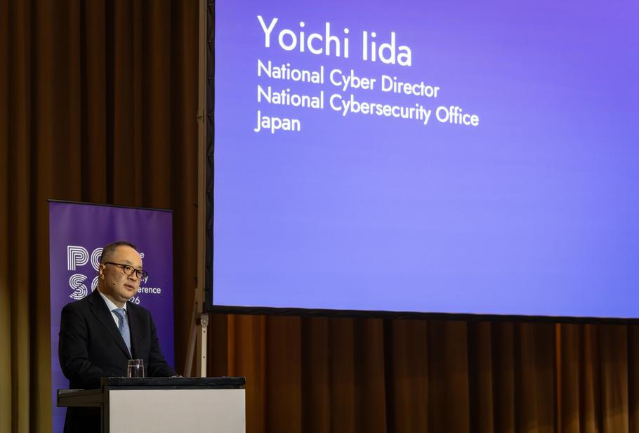 Iida Jóiči v březnu navštívil i své české protějšky z NÚKIB v rámci bezpečnostní konference.