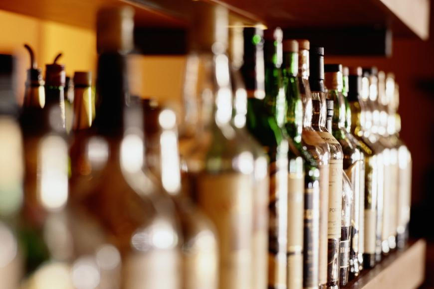 Ve Varšavě začne v pondělí platit noční zákaz prodeje alkoholu v obchodech