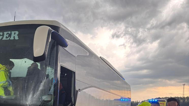 Srážka autobusu s vlakem u Boršova