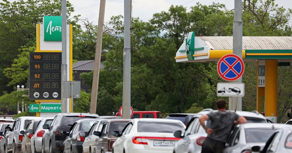 „Fašistická blokáda.“ Rusové zuří kvůli odstřižení Krymu, mají ale krizový plán
