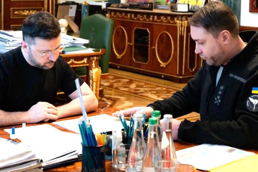 Válka by mohla skončit do zimy, tvrdí Zelenského pravá ruka. Záleží na jedné věci