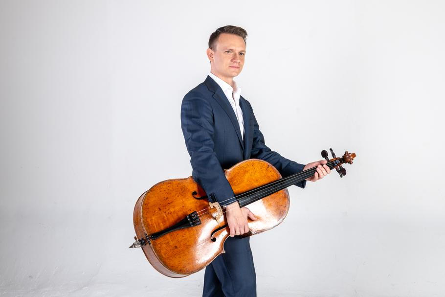 Violoncellista Jan Zvěřina