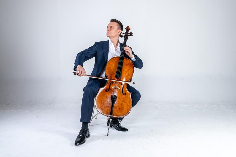Violoncellista Jan Zvěřina