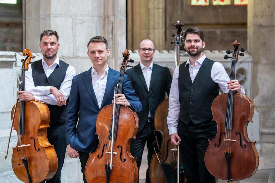 Prague cello quartet Violoncellista Jan Zvěřina