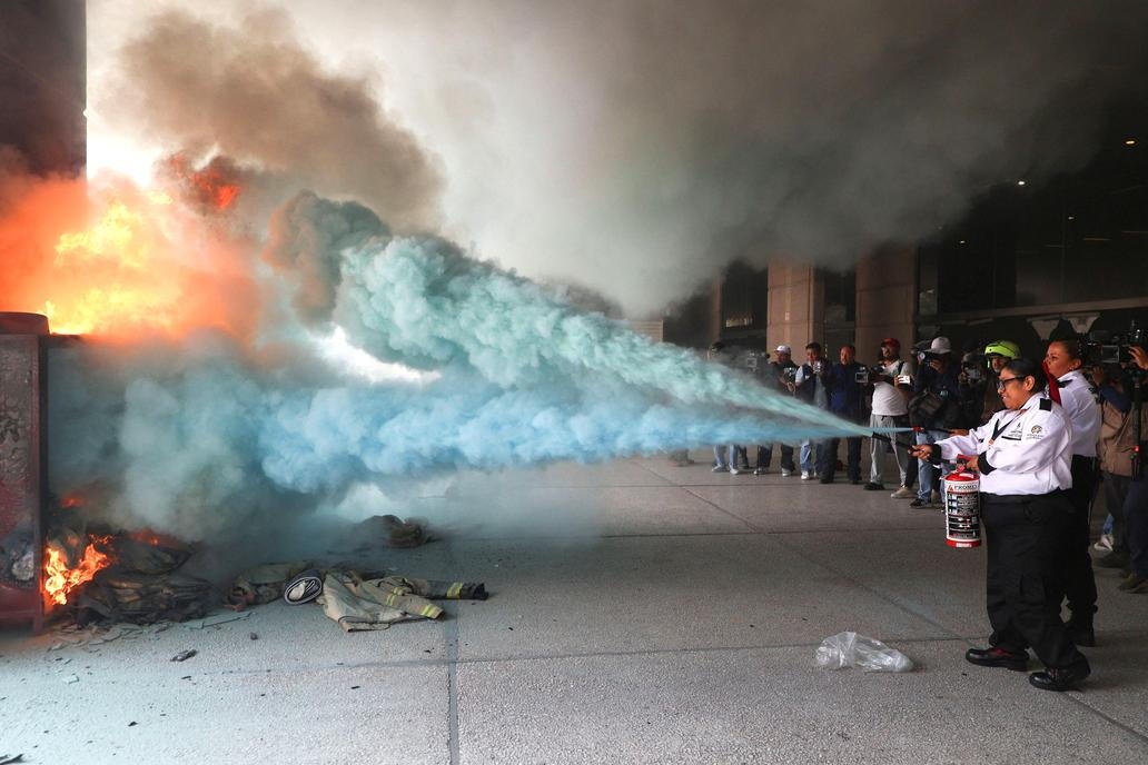 Teachers from Mexico's CNTE union protest for higher wages, in Mexico City
